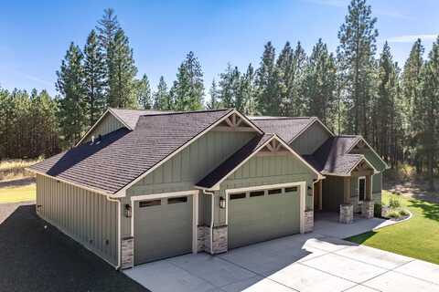 211 W Findley Ln, Deer Park, WA 99006