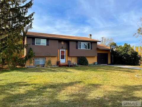 2647 41 E, Idaho Falls, ID 83401