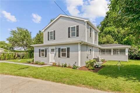 143 Cottage Avenue, Portsmouth, RI 02871