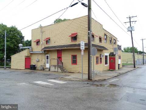 376 WALNUT STREET, YORK, PA 17403