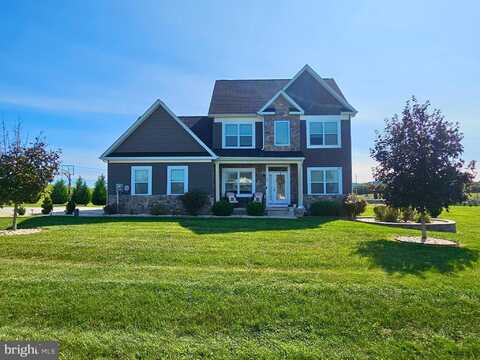 56 GLETNER LANDING, HEDGESVILLE, WV 25427