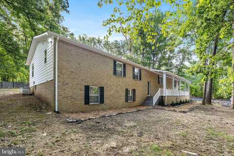 194 BLACK CUB RUN LANE, HARPERS FERRY, WV 25425