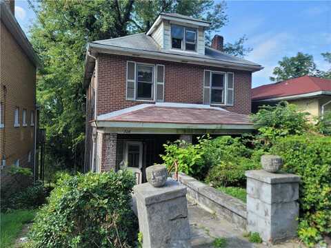 2726 Woodstock Ave, Swissvale, PA 15218