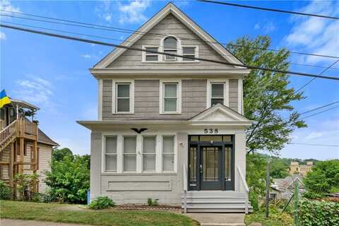 538 Boquet St, Carnegie, PA 15106