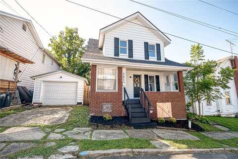 505 N 6th St, Apollo, PA 15613