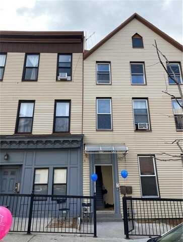 430 39th Street, Brooklyn, NY 11232