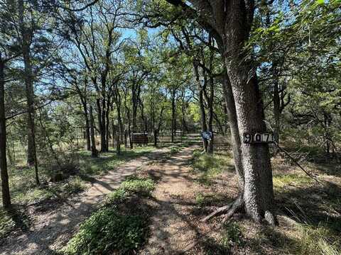 907 Deer Trail, San Marcos, TX 78666