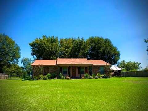 343 ROBERT LACAZE Road, Natchez, LA 71456