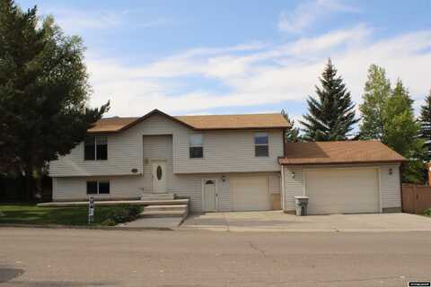 437 Twin Ridge Avenue, Evanston, WY 82930