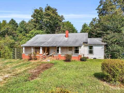 605 Hollis Road, Ellenboro, NC 28040