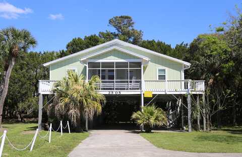 3505 Palmetto Boulevard, Edisto Island, SC 29438