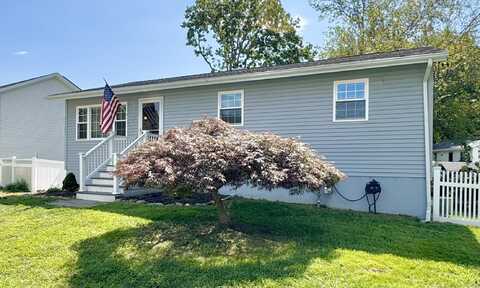 13 Fern Street, Milford, CT 06460