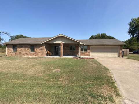 1270 Old Main, Lamont, OK 74643