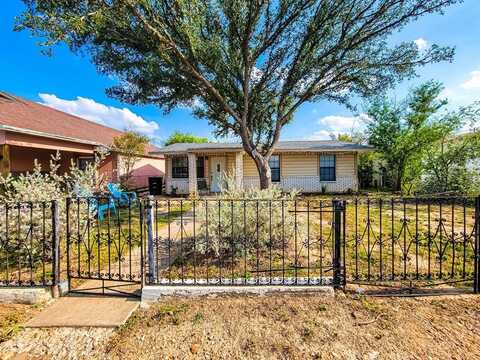 1540 Valerie Dr., Eagle Pass, TX 78852