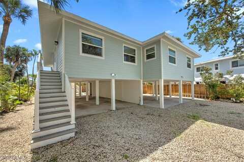 132/134 Eucalyptus Court, Fort Myers Beach, FL 33931