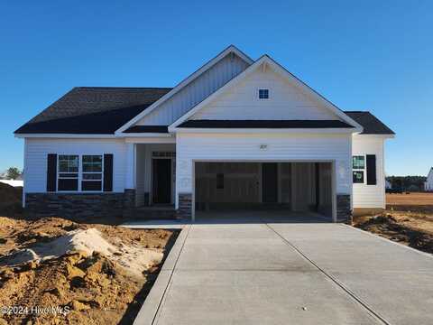 2833 Tucker Hill Drive, Grimesland, NC 27837