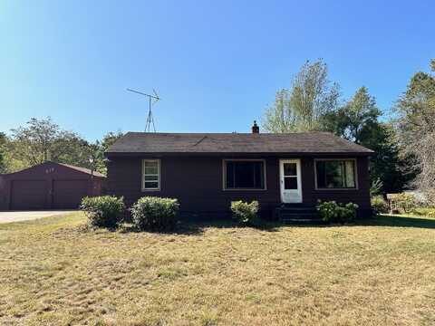 578 105th Avenue, Plainwell, MI 49080