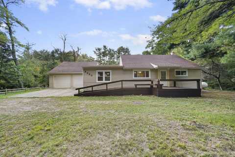 8250 Skiff Lake Road, Jackson, MI 49201