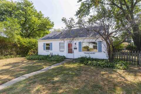 741 Marine Avenue, Elkhart, IN 46516