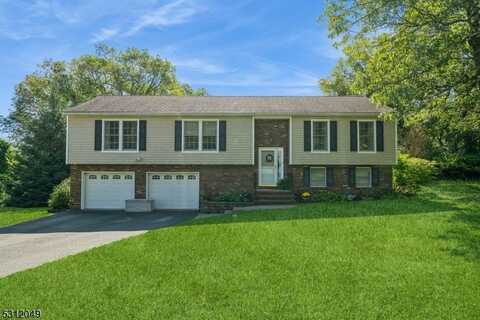 13 Janel Dr, Vernon, NJ 07462