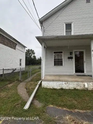 118 Cedar Street, Exeter, PA 18643