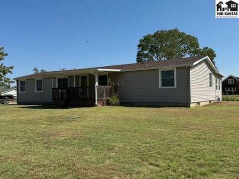 24 S Poplar St, South Hutchinson, KS 67505