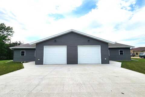 505 Iowa Ave S, Highmore, SD 57345