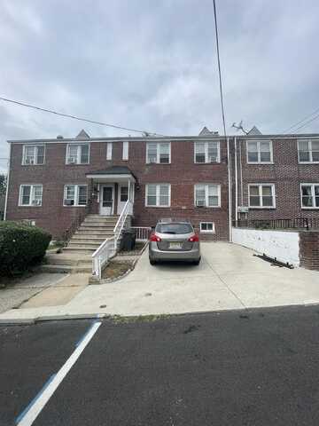 8619 DURHAM AVE, North Bergen, NJ 07047