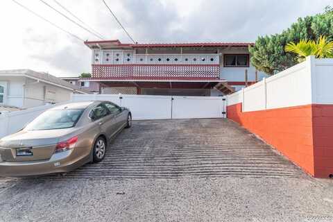 1926 Houghtailing Street, Honolulu, HI 96817