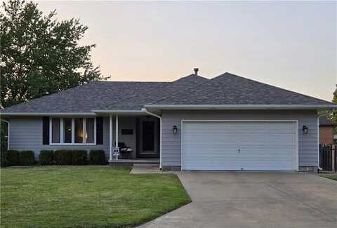 321 Caroline Drive, Frontenac, KS 66763