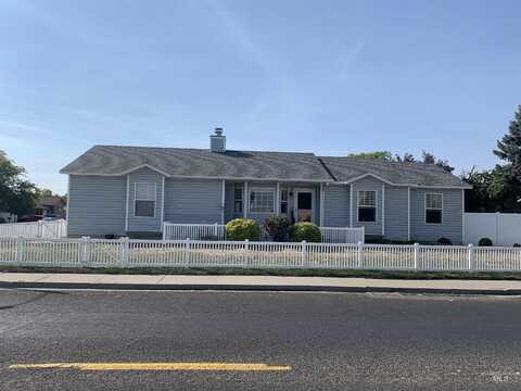 251 North College Road W, Twin Falls, ID 83301