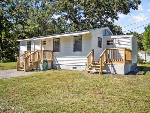 163 Tillett Lane, Sneads Ferry, NC 28460