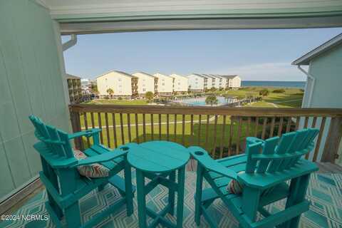 918 N New River Drive, Surf City, NC 28445