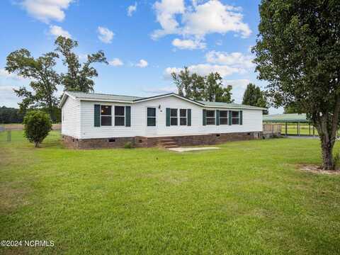 168 Hc Powers Road, Wallace, NC 28466