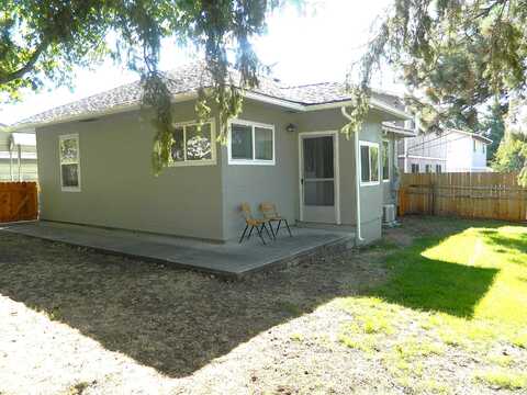 2740 Berkeley Street, Klamath Falls, OR 97601