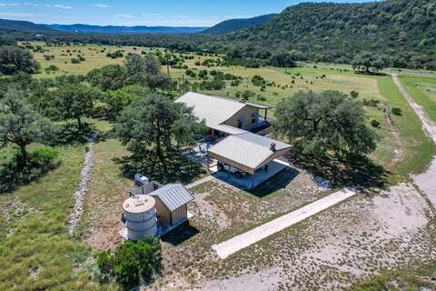 2630 W Ranch Rd 337, Leakey, TX 78873