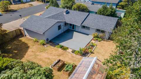 347 NE 10th, Newport, OR 97365