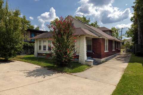 1165 N PARKWAY, Memphis, TN 38105