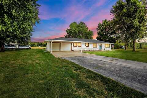 754 Trackside Drive, Winfield, MO 63389