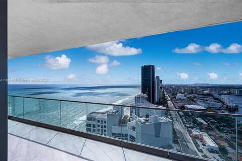 18975 Collins Ave, Sunny Isles Beach, FL 33160