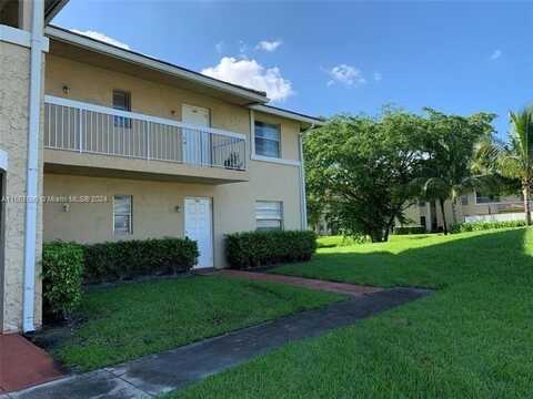 10176 Twin Lakes Dr, Coral Springs, FL 33071