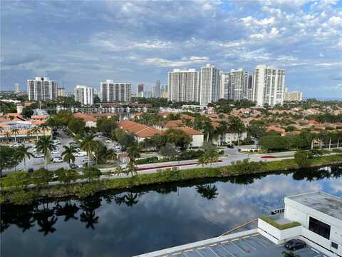 3625 N Country Club Dr, Aventura, FL 33180