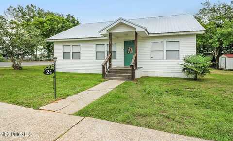 24 London Street, Lucedale, MS 39452