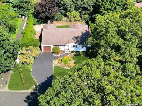 87 Southern Boulevard, Hauppauge, NY 11788