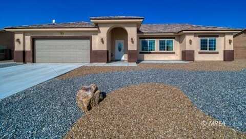 4800 Honey Locust Dr, Pahrump, NV 89061