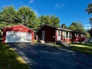 286 South High Street, Bridgton, ME 04009