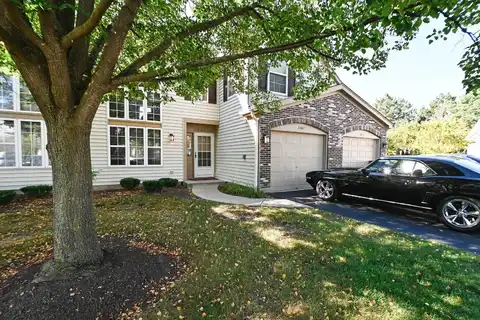 6867 Chesapeake Court, Gurnee, IL 60031