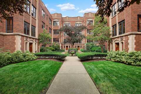 1352 E Madison Park, Chicago, IL 60615