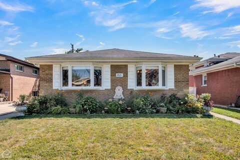 3821 W Jarvis Avenue, Lincolnwood, IL 60712