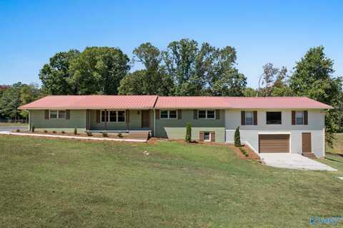 7881 County Road 94, Killen, AL 35645